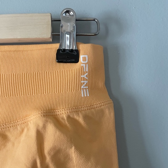 Dfyne Dynamic Shorts - Peach Sorbet - Picture 5 of 10